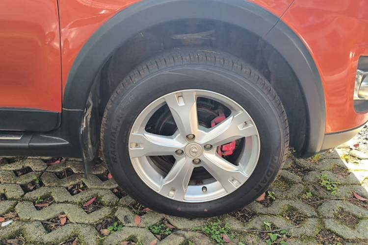 Used Great Wall M4 2012 1.5L Manual Comfort Version Right Front Wheel Hub