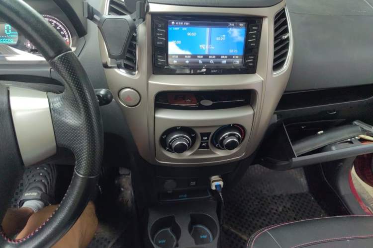 Used Great Wall M4 2012 1.5L Manual Luxury Version Audio And AC Panel