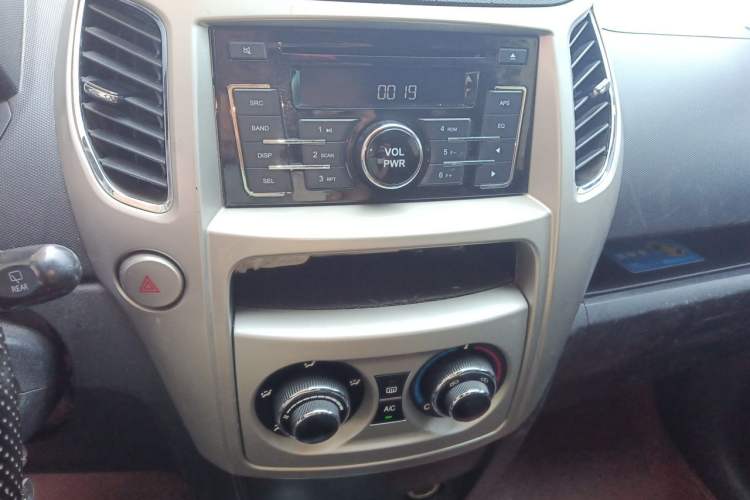 Used Great Wall M4 2012 1.5L Manual Comfort Version Audio And AC Panel