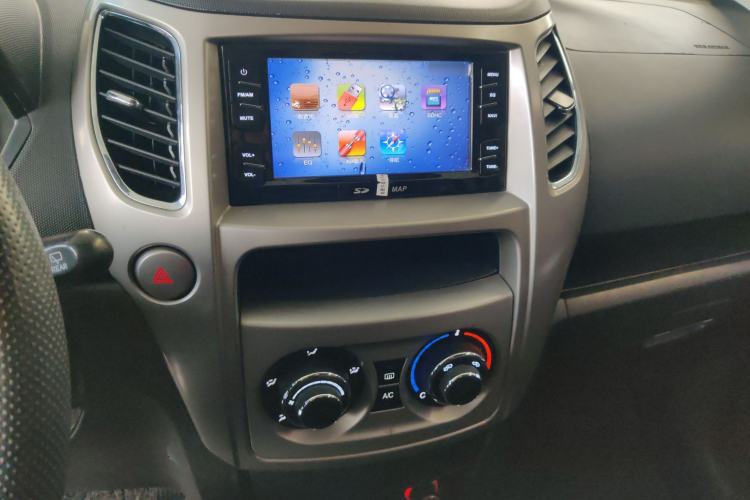 Used Great Wall M4 2012 1.5L Manual Luxury Version Audio And AC Panel