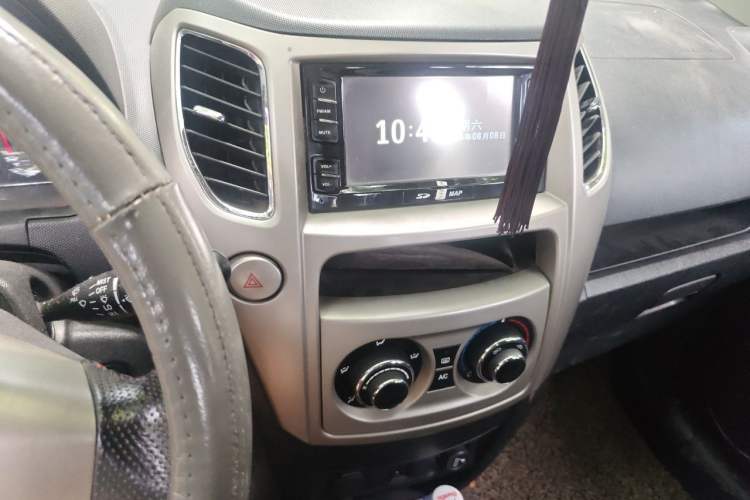 Used Great Wall M4 2012 1.5L Manual Luxury Version Audio And AC Panel