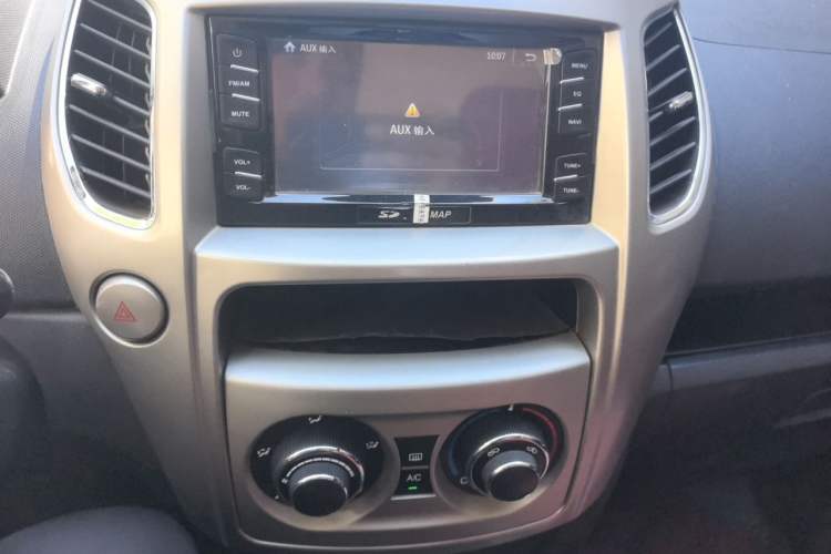 Used Great Wall M4 2012 1.5L Manual Luxury Version Audio And AC Panel