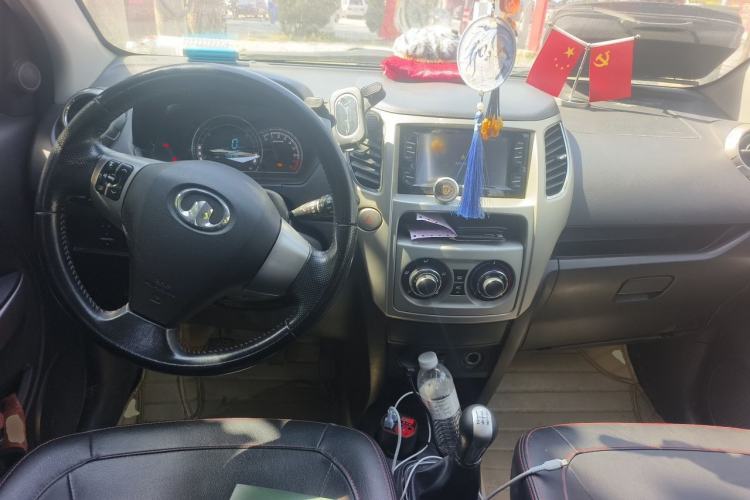 Used Great Wall M4  Center Console