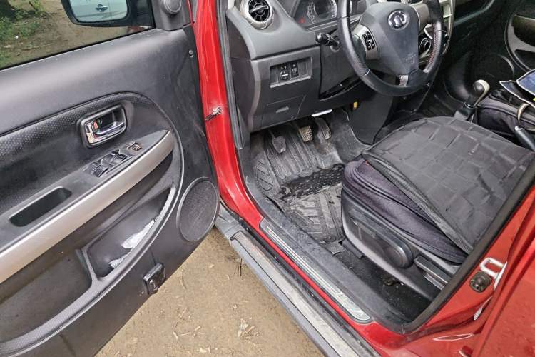 Used Great Wall M4 2012 1.5L Manual Comfort Version Driver Seat