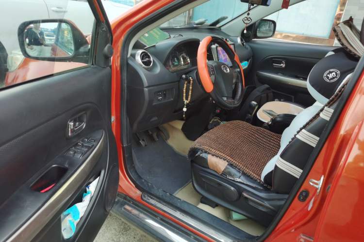 Used Great Wall M4 2012 1.5L Manual Luxury Version Driver Seat