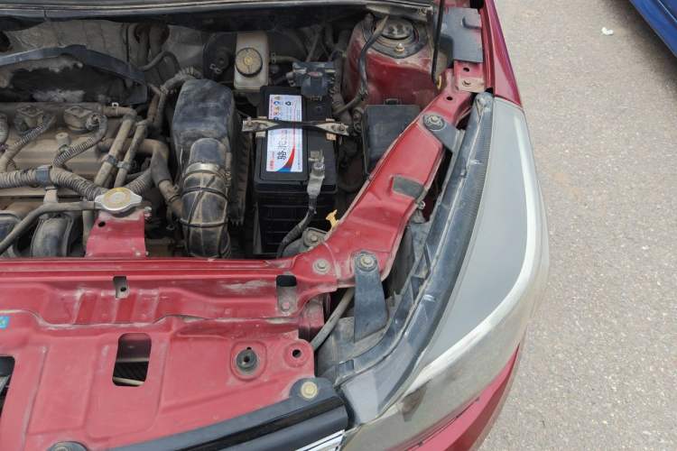 Used Great Wall M4 2012 1.5L Manual Luxury Version Engine Bay Left