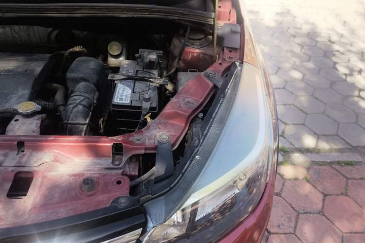 Used Great Wall M4 2012 1.5L Manual Luxury Version Engine Bay Left