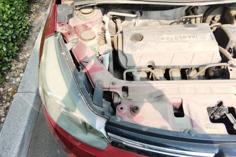 Used Great Wall M4 2012 1.5L Manual Luxury Version Engine Bay Right