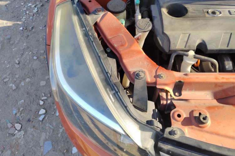 Used Great Wall M4 2012 1.5L Manual Luxury Version Engine Bay Right