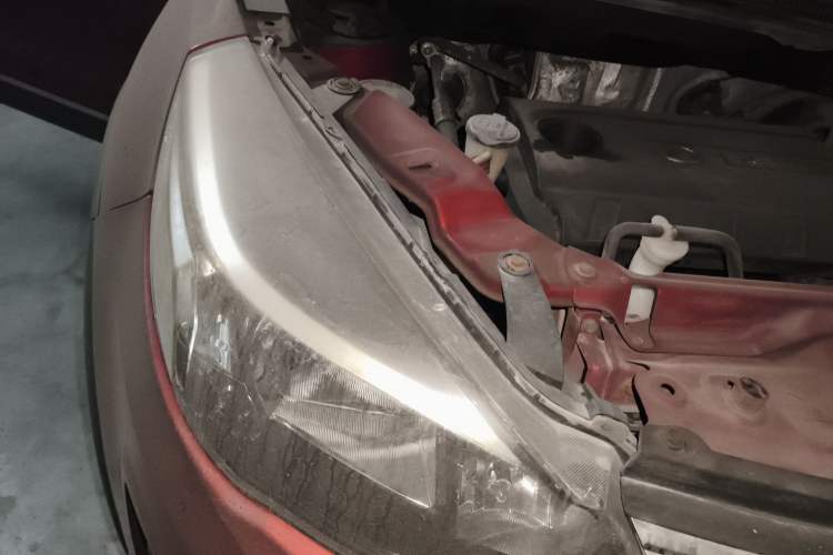 Used Great Wall M4 2012 1.5L Manual Comfort Version Engine Bay Right