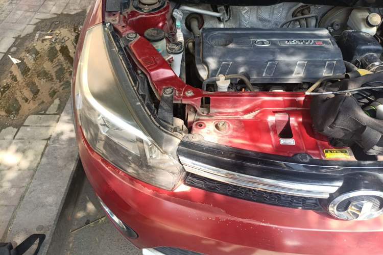 Used Great Wall M4 2012 1.5L Manual Luxury Version Engine Bay Right