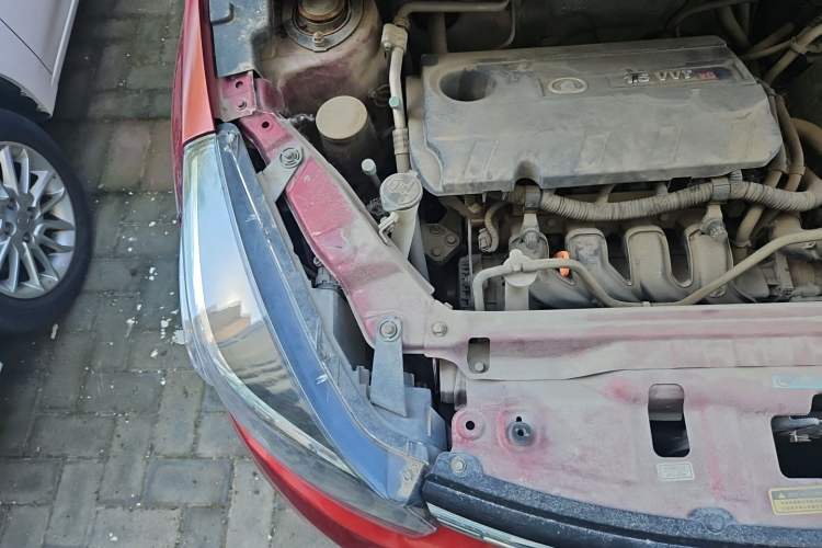 Used Great Wall M4 2012 1.5L Manual Luxury Version Engine Bay Right