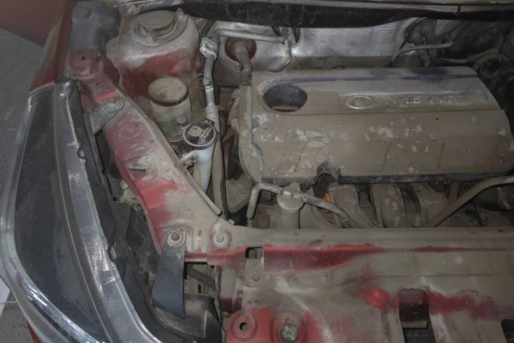 Used Great Wall M4 2012 1.5L Manual Comfort Version Engine Bay Right