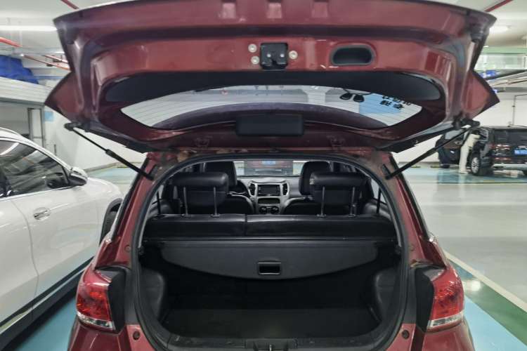 Used Great Wall M4 2012 1.5L Manual Luxury Version Exterior 9