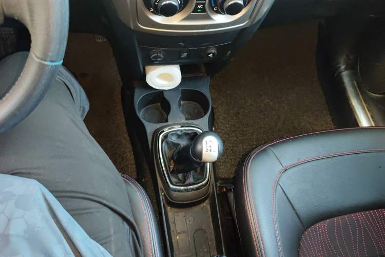 Used Great Wall M4 2012 1.5L Manual Comfort Version Gear Lever