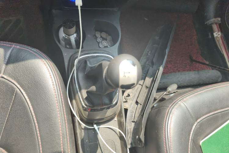 Used Great Wall M4 2012 1.5L Manual Luxury Version Gear Lever