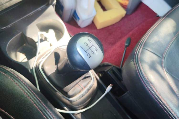 Used Great Wall M4 2012 1.5L Manual Comfort Version Gear Lever