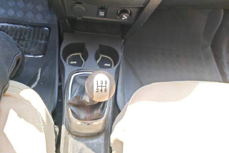 Used Great Wall M4 2012 1.5L Manual Luxury Version Gear Lever