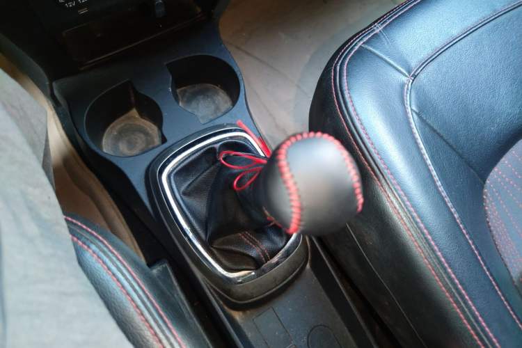Used Great Wall M4 2012 1.5L Manual Luxury Version Gear Lever
