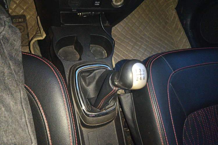 Used Great Wall M4 2012 1.5L Manual Comfort Version Gear Lever