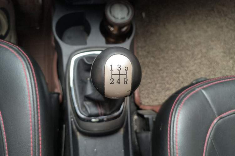 Used Great Wall M4 2012 1.5L Manual Comfort Version Gear Lever
