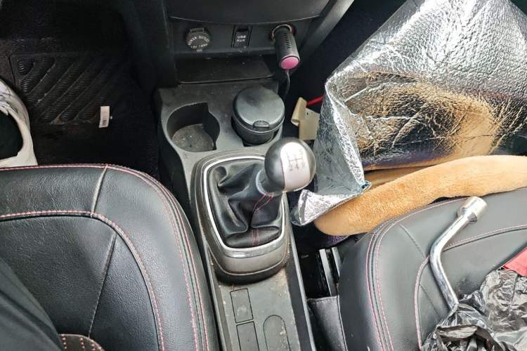 Used Great Wall M4 2012 1.5L Manual Luxury Version Gear Lever