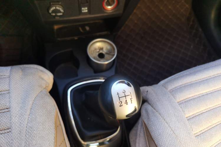 Used Great Wall M4 2012 1.5L Manual Luxury Version Gear Lever