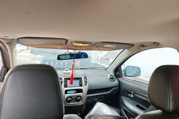 Used Great Wall M4 2012 1.5L Manual Luxury Version Headliner