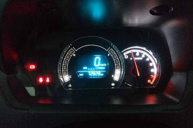 Used Great Wall M4 2012 1.5L Manual Comfort Version Instrument Cluster