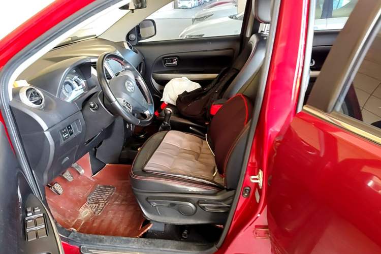 Used Great Wall M4 2012 1.5L Manual Luxury Version Left Front Seat