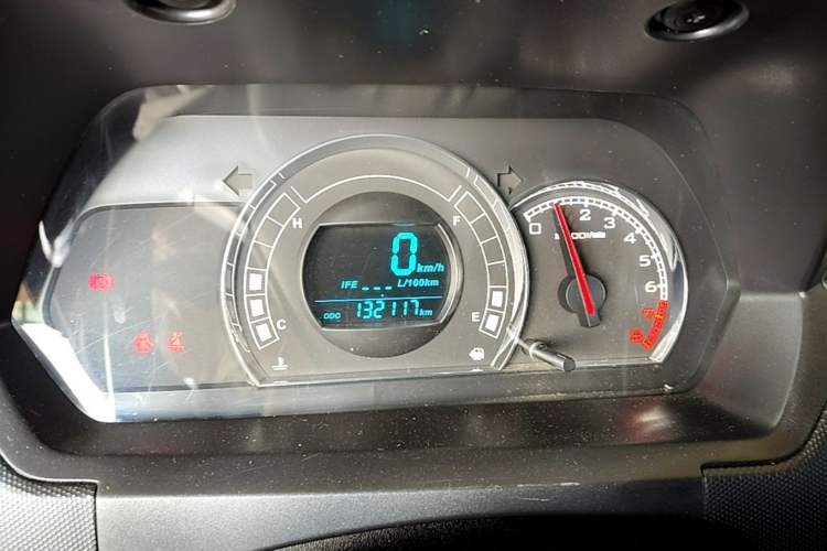 Used Great Wall M4 2012 1.5L Manual Luxury Version Odometer Close Up