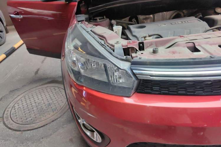 Used Great Wall M4 2012 1.5L Manual Elite Edition Right Front Headlight
