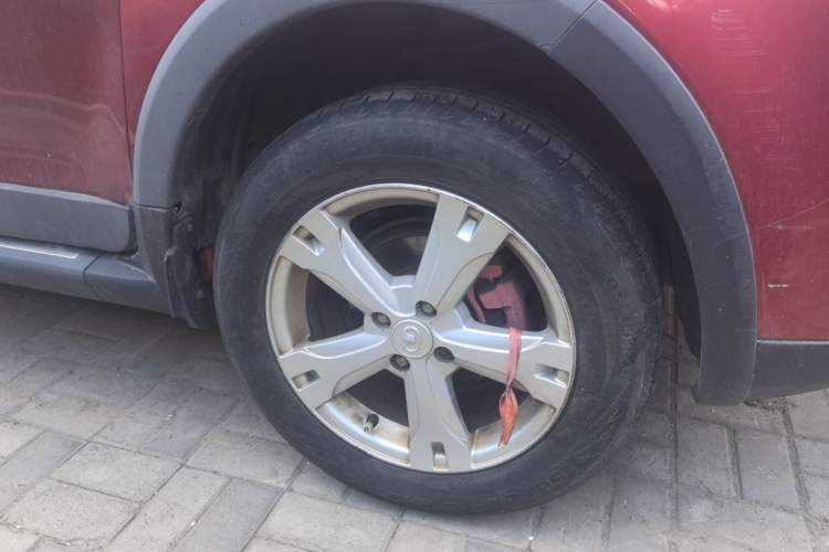 Used Great Wall M4 2012 1.5L Manual Elite Edition Right Front Wheel Hub