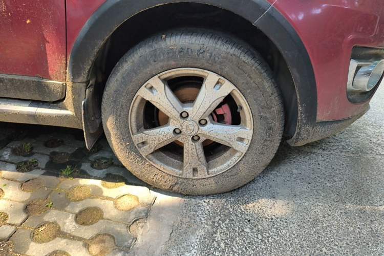Used Great Wall M4 2012 1.5L Manual Luxury Version Right Front Wheel Hub