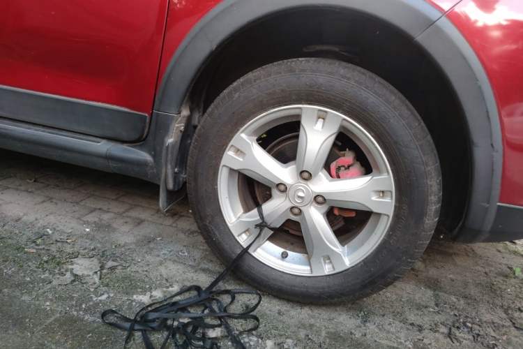 Used Great Wall M4 2012 1.5L Manual Luxury Version Right Front Wheel Hub