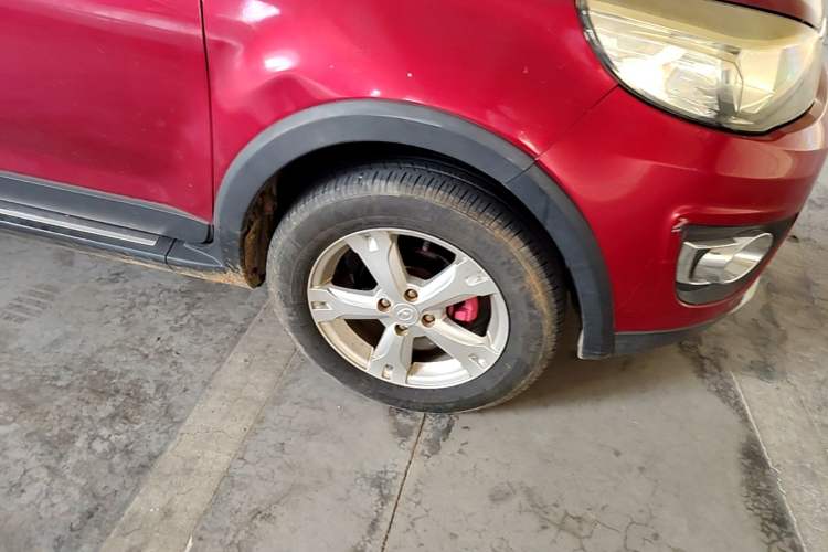 Used Great Wall M4 2012 1.5L Manual Luxury Version Right Front Wheel Hub
