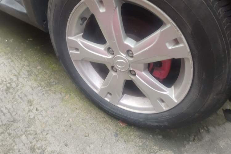 Used Great Wall M4 2012 1.5L Manual Comfort Version Right Front Wheel Hub