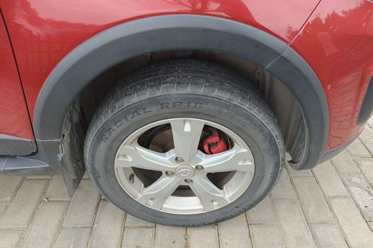 Used Great Wall M4 2012 1.5L Manual Comfort Version Right Front Wheel Hub