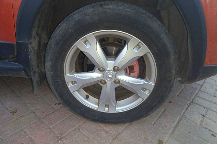 Used Great Wall M4 2012 1.5L Manual Comfort Version Right Front Wheel Hub