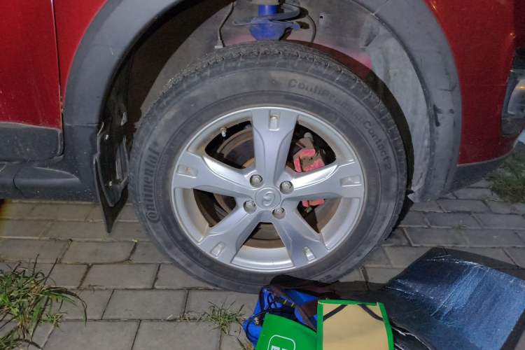 Used Great Wall M4 2012 1.5L Manual Luxury Version Right Front Wheel Hub