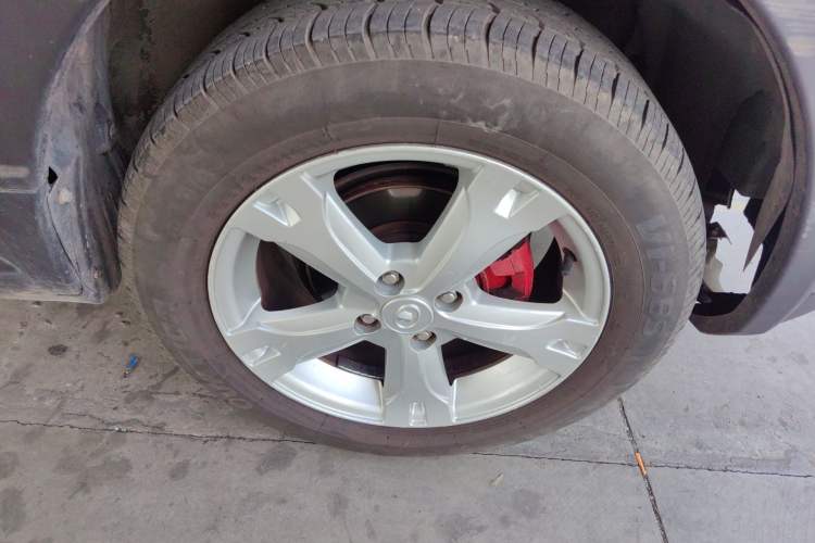 Used Great Wall M4 2012 1.5L Manual Luxury Version Right Front Wheel Hub