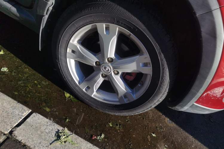 Used Great Wall M4 2012 1.5L Manual Luxury Version Right Front Wheel Hub