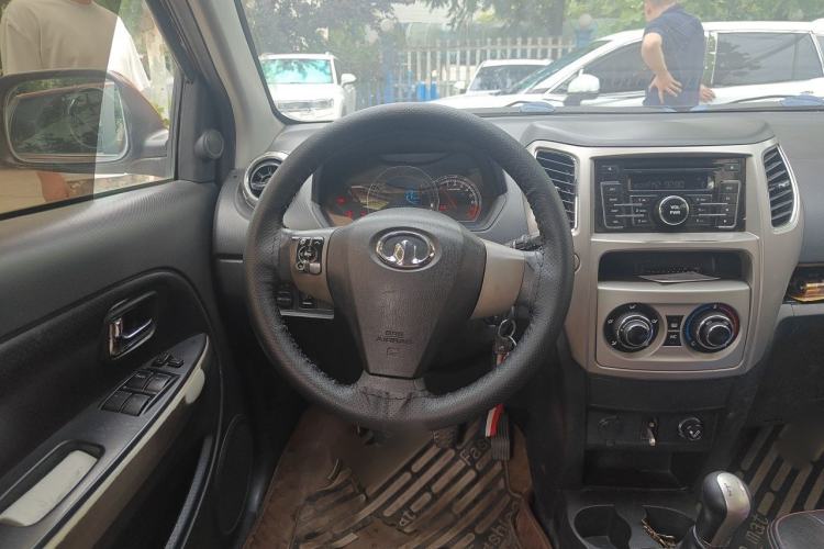 Used Great Wall M4 2012 1.5L Manual Comfort Version Steering Wheel