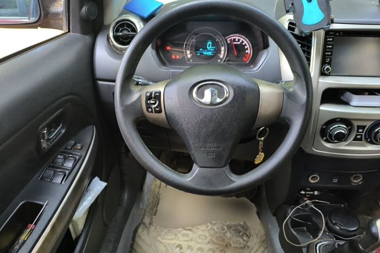 Used Great Wall M4 2012 1.5L Manual Luxury Version Steering Wheel