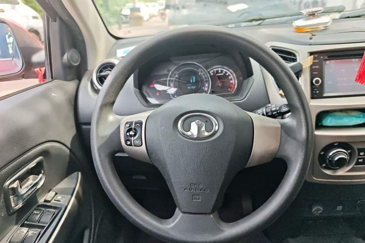 Used Great Wall M4 2012 1.5L Manual Luxury Version Steering Wheel
