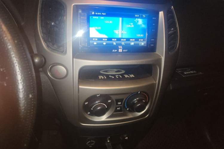Used Great Wall M4 2012 1.5L Manual Luxury Version Audio And AC Panel