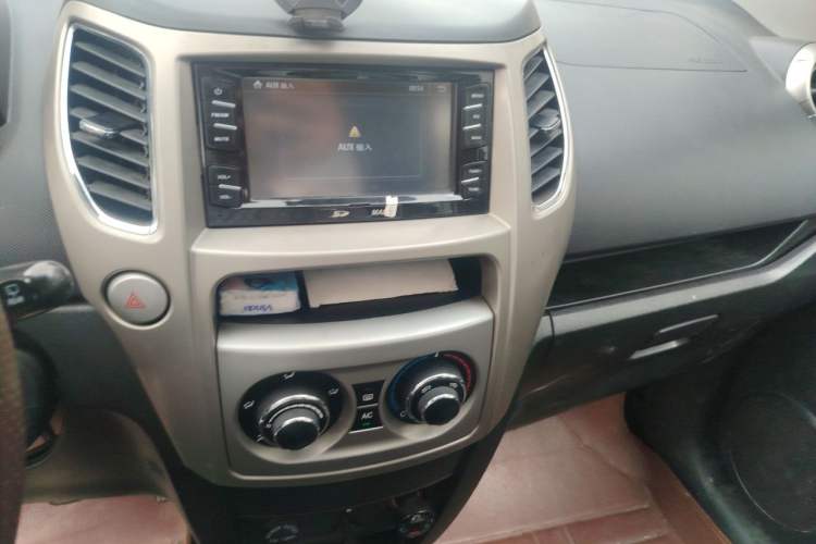 Used Great Wall M4 2012 1.5L Manual Luxury Version Audio And AC Panel