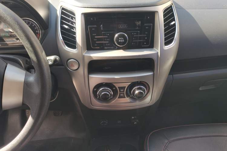 Used Great Wall M4 2012 1.5L Manual Comfort Version Audio And AC Panel