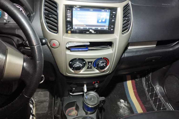 Used Great Wall M4 2012 1.5L Manual Luxury Version Audio And AC Panel