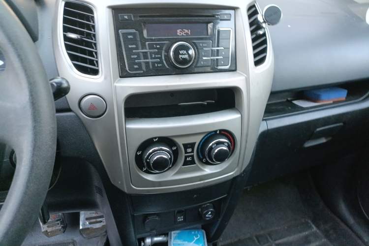 Used Great Wall M4 2012 1.5L Manual Comfort Version Audio And AC Panel